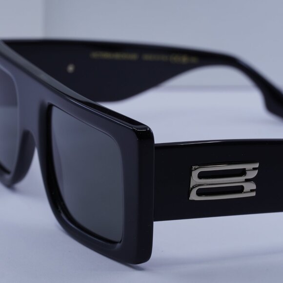 Victoria Beckham VB677S 001 Square Sunglasses – Black/Grey - Picture 4 of 13